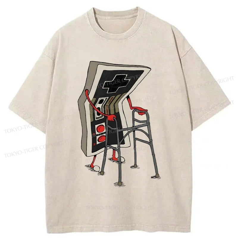 men's crewneck t-shirts -Tokyo-Tiger Sickly Game Consoles Washed T-Shirt